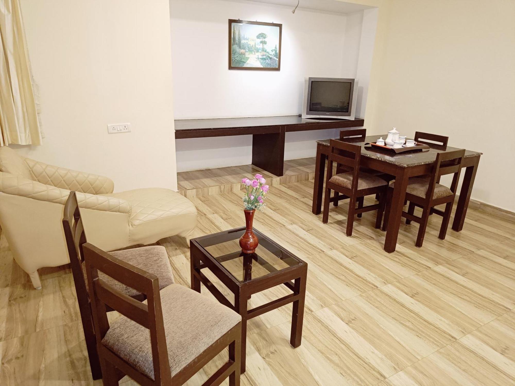 Hotel Marys Arcade Thanjavur Exterior foto
