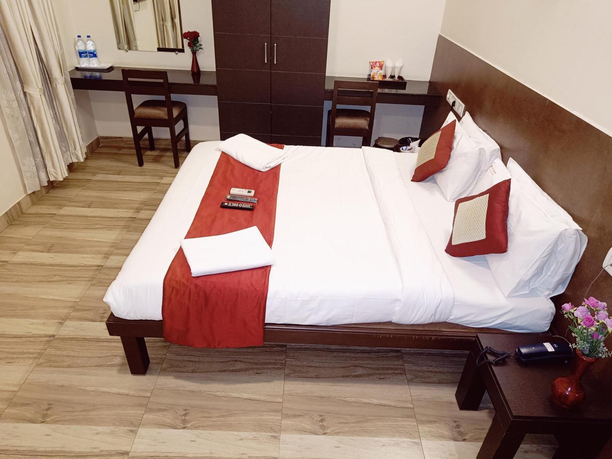 Hotel Marys Arcade Thanjavur Exterior foto